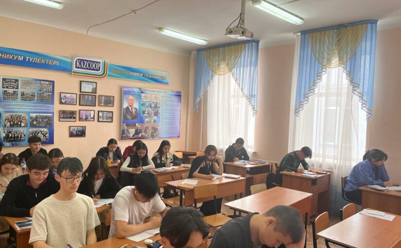 Преподаватель английского языка Бекмагамбетова Г.К. провела конкурс: «Resume» 22 мая 2023 года в группах Бк-21, БСД-1,  М-219.